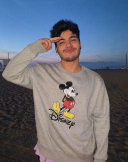 <em>Claudio Ramírez</em>